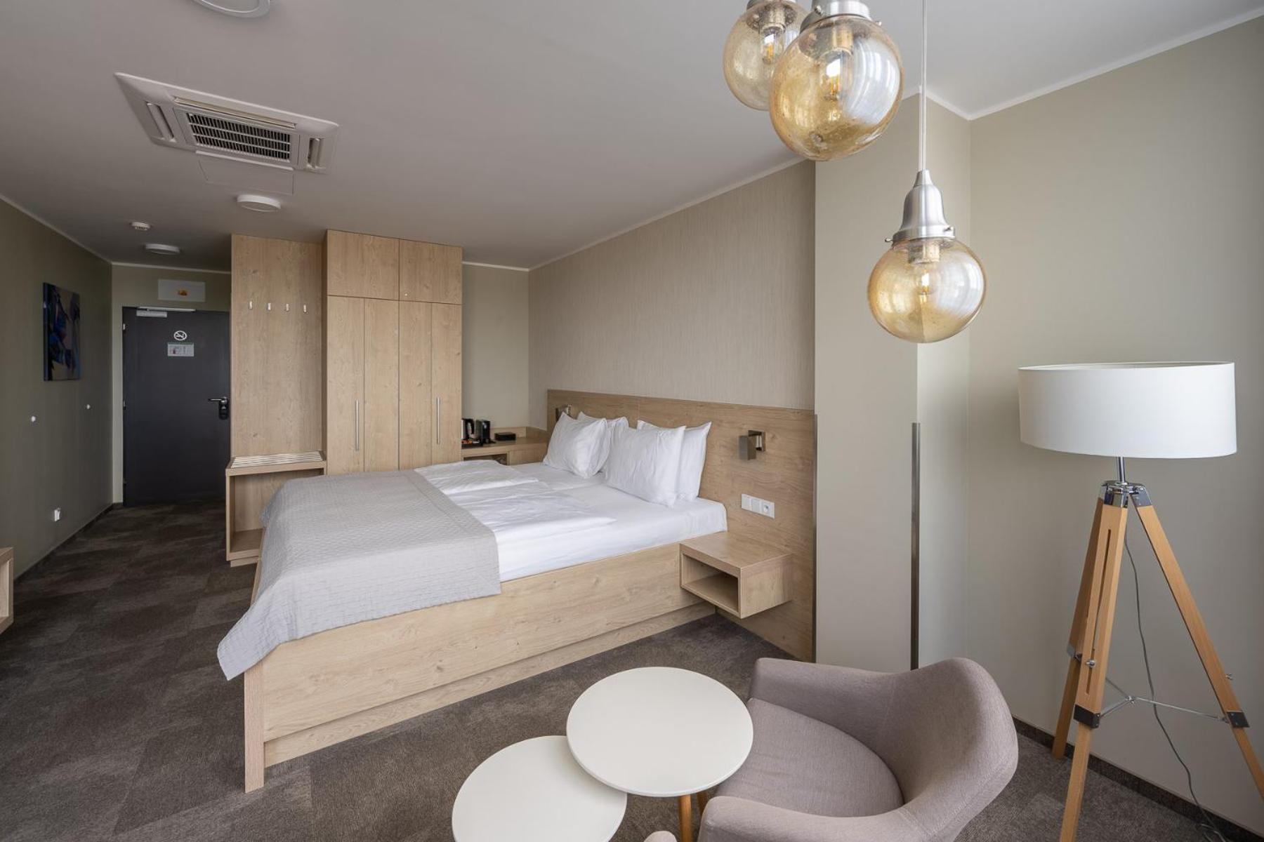Hotel Restart Superior Jičín Habitación foto